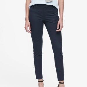 Banana Republic Sloan Fit skinny work pants navy, size 6